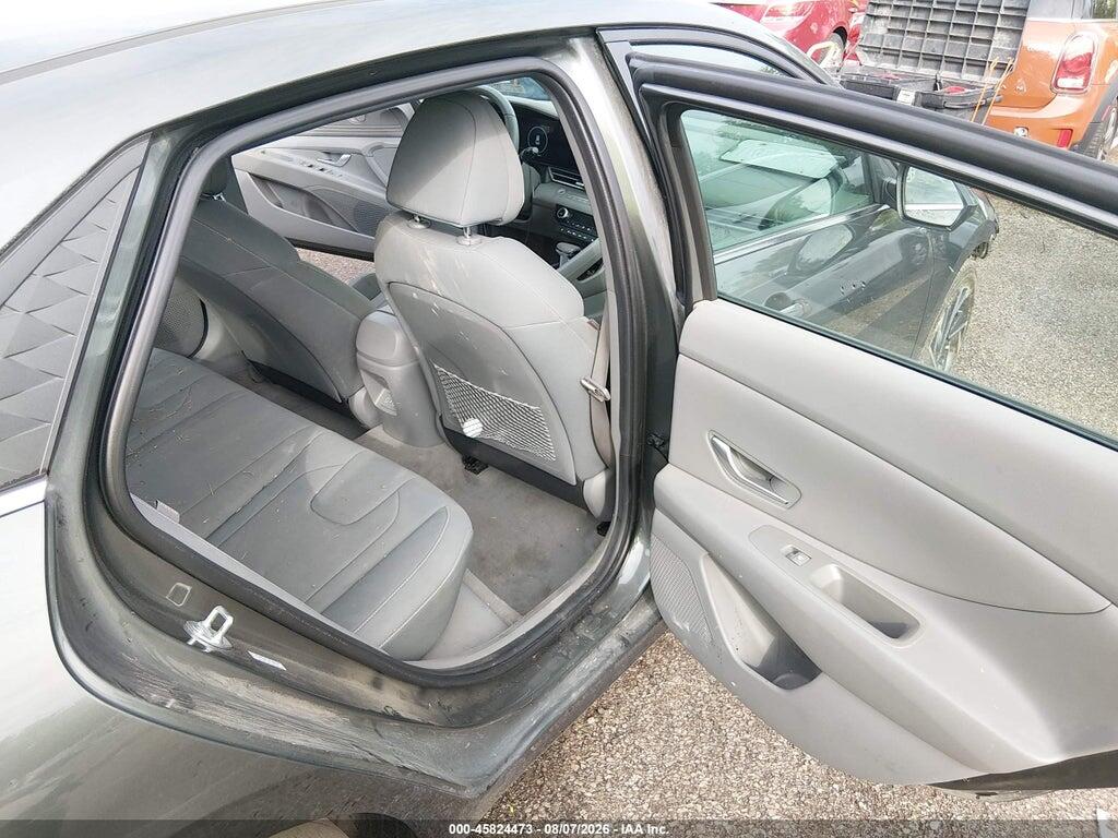 KMHLS4DG7RU760059 2024 HYUNDAI ELANTRA photo no. 8