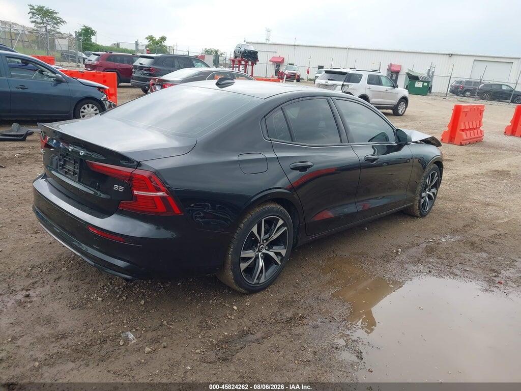 7JRL12FK8RG326827 2024 VOLVO S60 photo no. 4