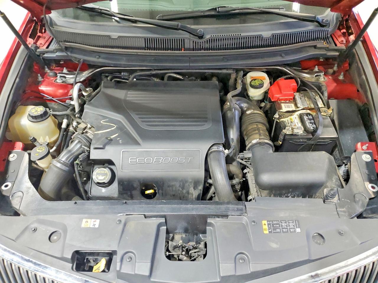 2LMHJ5AT7GBL02674 2016 LINCOLN MKT photo no. 12