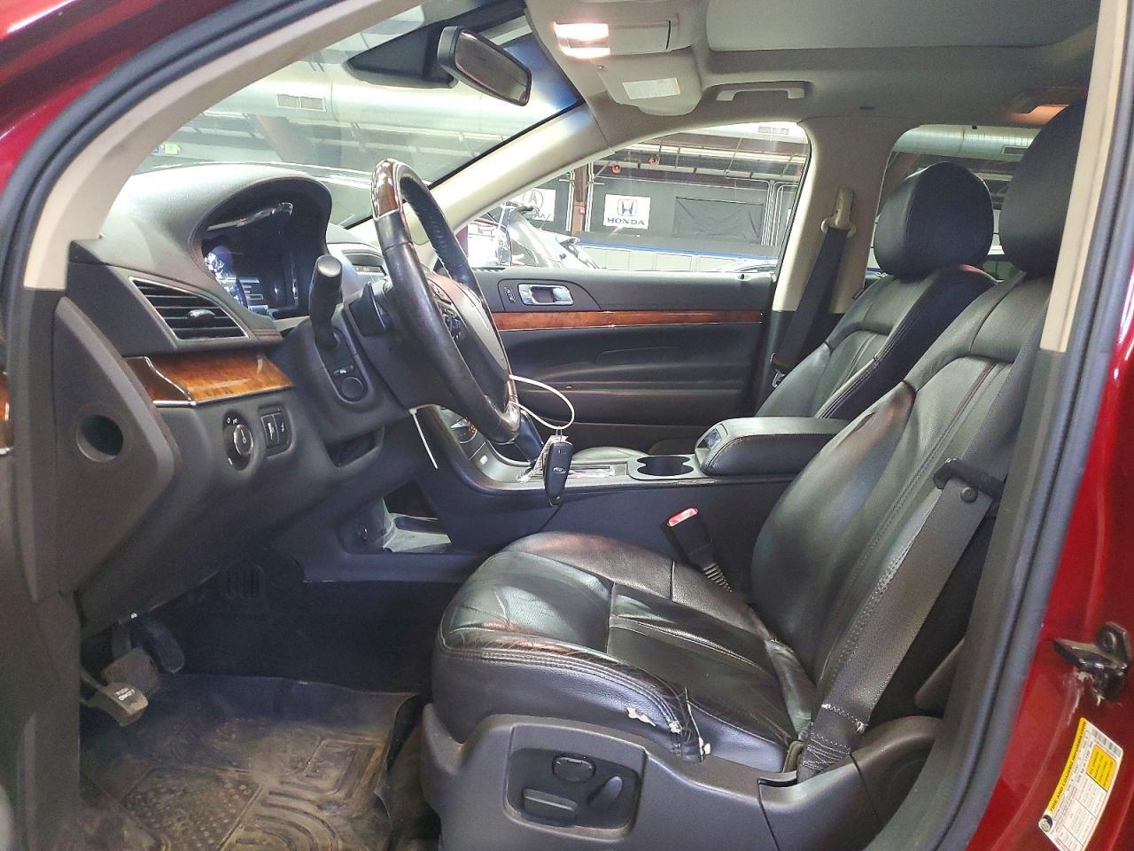2LMHJ5AT7GBL02674 2016 LINCOLN MKT photo no. 7