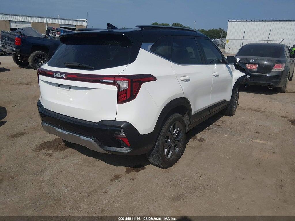 KNDEU2AA6R7654101 2024 KIA SELTOS photo no. 4