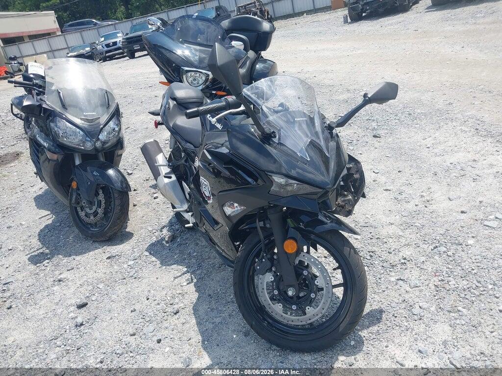 ML5EXGH19RDA27501 2024 KAWASAKI EX500 photo no. 1
