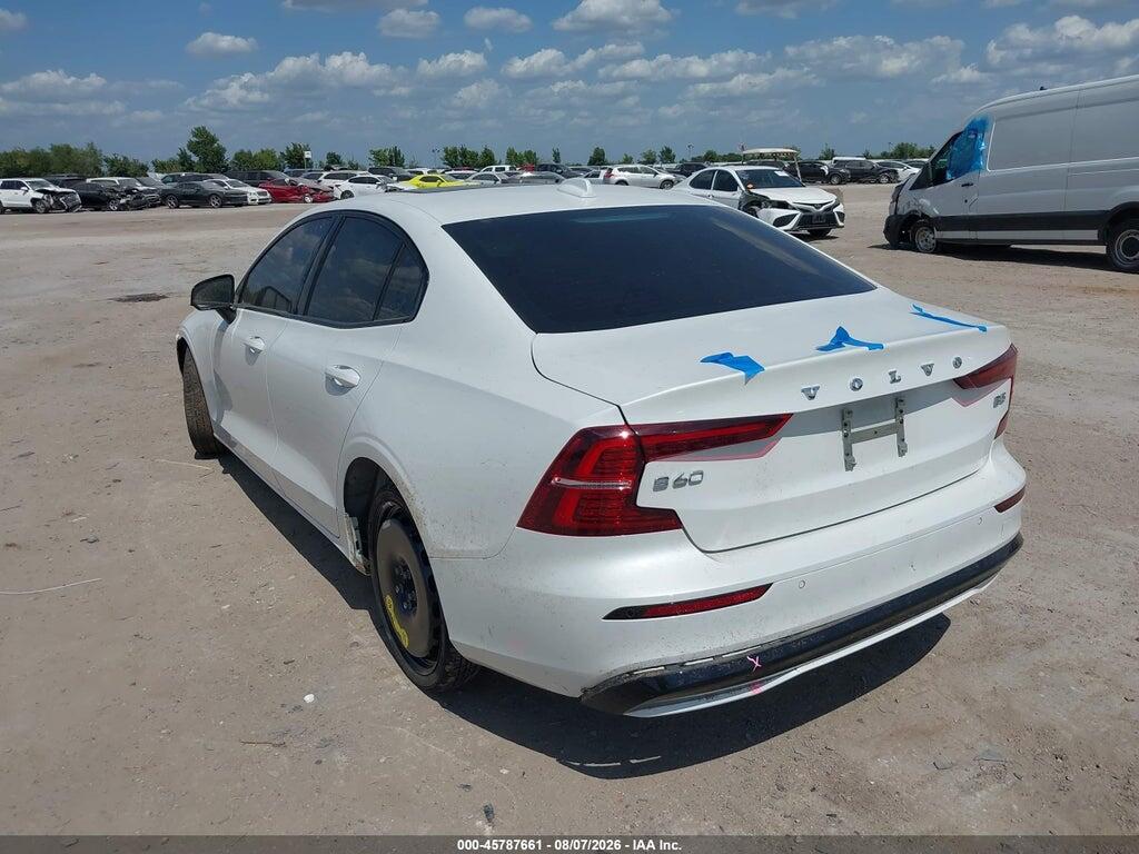7JRL12FK2RG313121 2024 VOLVO S60 photo no. 3