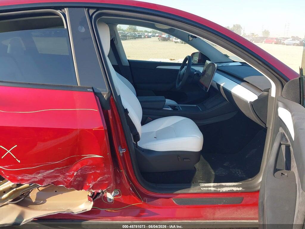 7SAYGDEE7RF195557 2024 TESLA MODEL Y photo no. 5