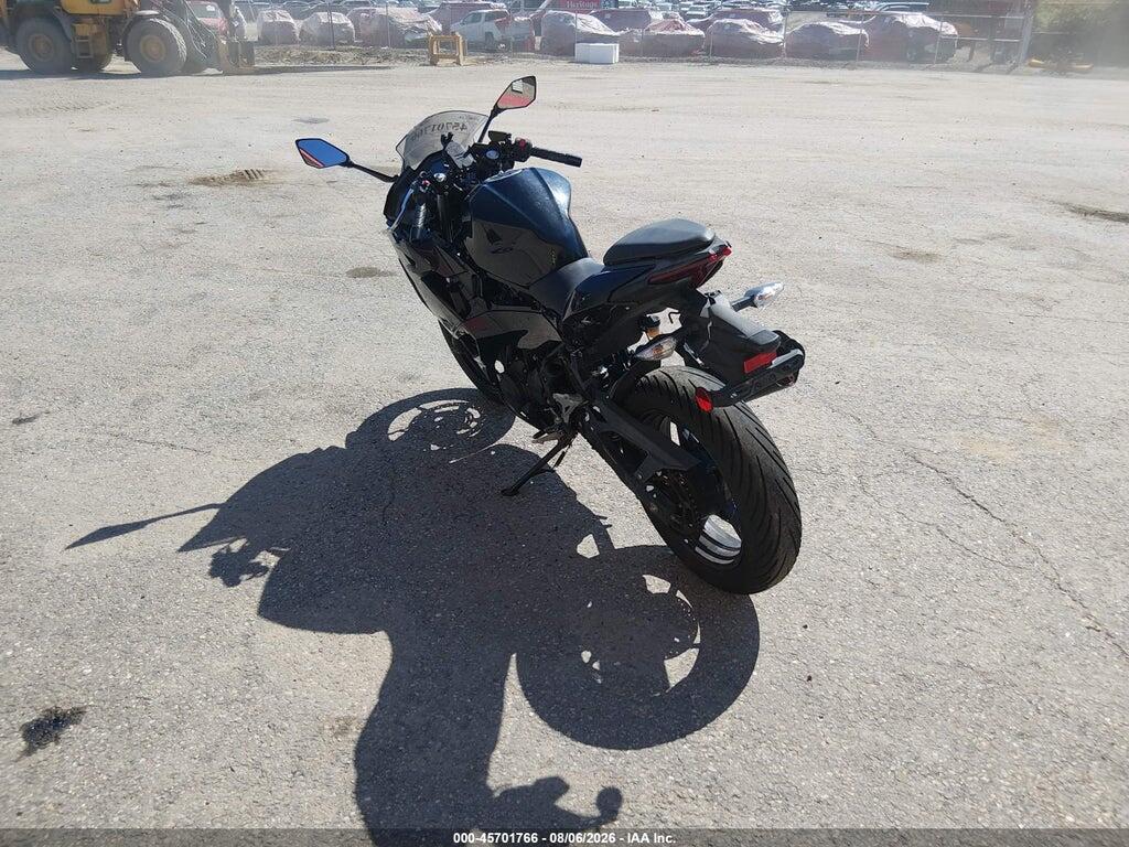 ML5EXGH1XRDA10044 2024 KAWASAKI EX500 photo no. 3