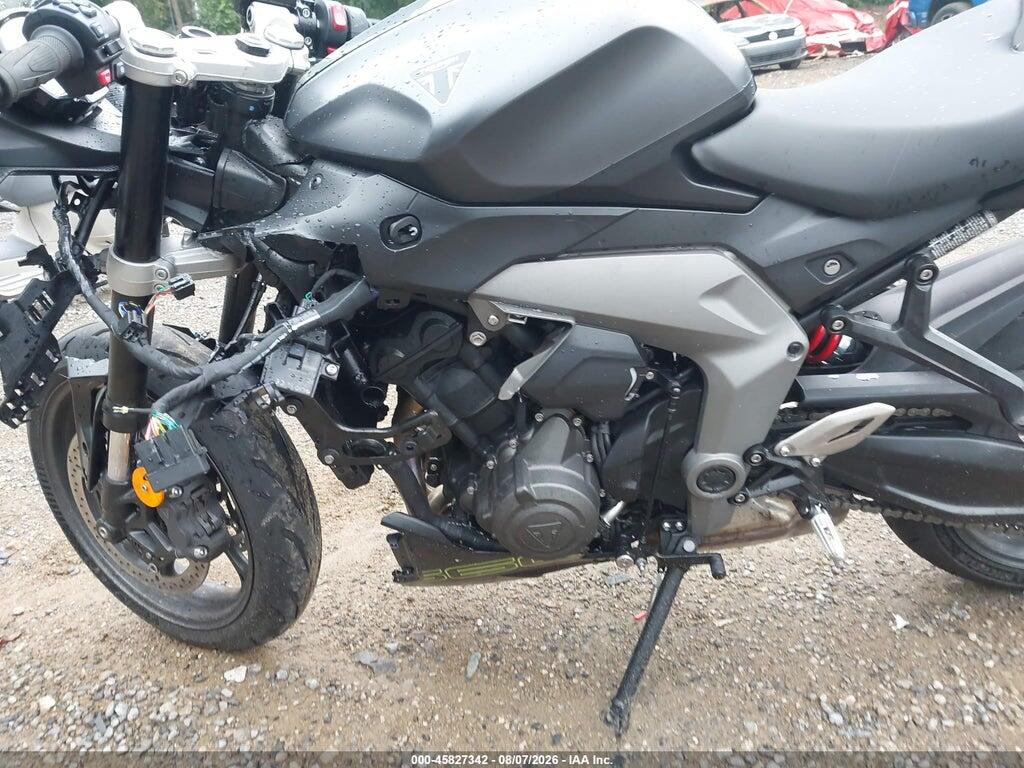 SMTL23UFXSTBU8394 2025 TRIUMPH MOTORCYCLE DAYTONA photo no. 9
