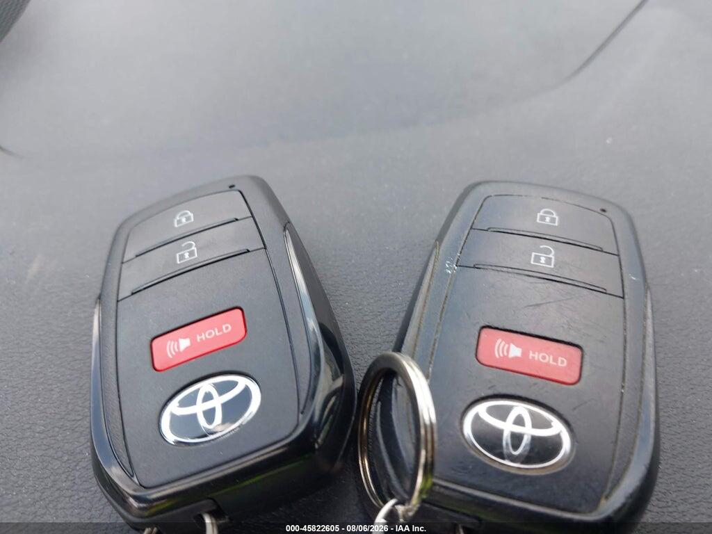 JTND4MBE6S3236168 2025 TOYOTA COROLLA photo no. 11
