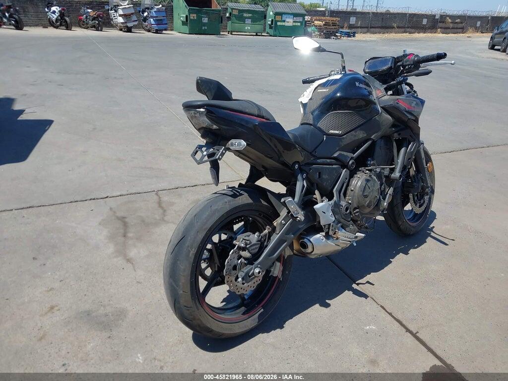 ML5EREP18SDAE8342 2025 KAWASAKI ER650 photo no. 4