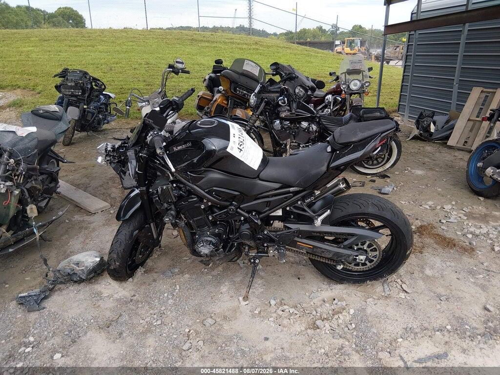 ML5ZRDS16SDA07960 2025 KAWASAKI ZR900 photo no. 12