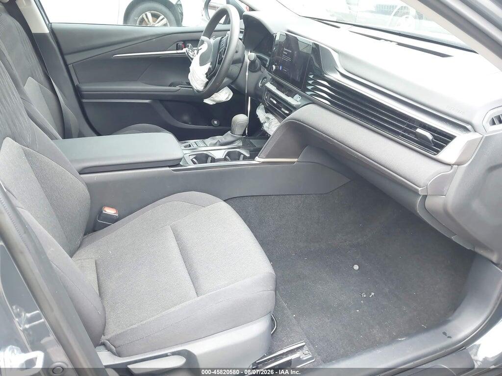 4T1DAACKXSU581399 2025 TOYOTA CAMRY photo no. 5