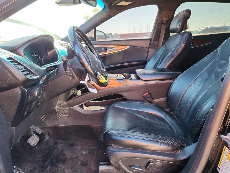2016 LINCOLN MKX RESERVE — Фото 7 из 12
