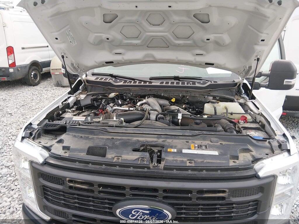 1FD8W3HT9SEC35757 2025 FORD F-350 CHASSIS photo no. 9