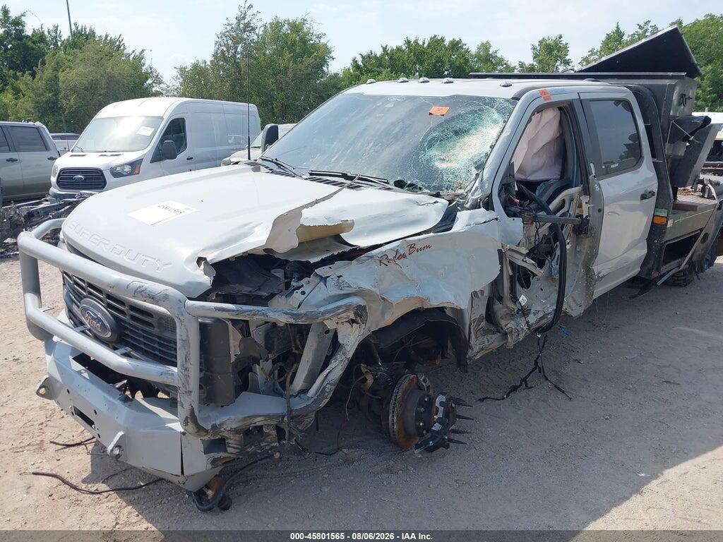 1FT8W3DT2SEC89783 2025 FORD F-350 photo no. 2