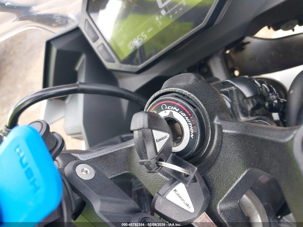 ML5EXGG19SDA70436 2025 KAWASAKI EX500 photo no. 11