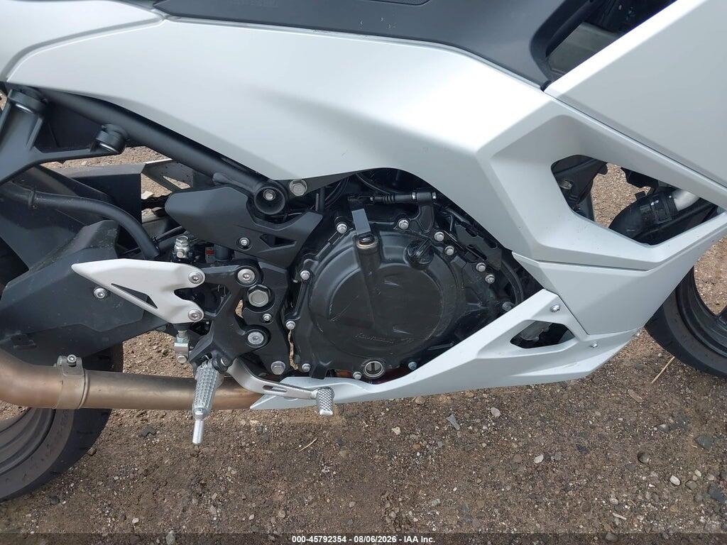 ML5EXGG19SDA70436 2025 KAWASAKI EX500 photo no. 8