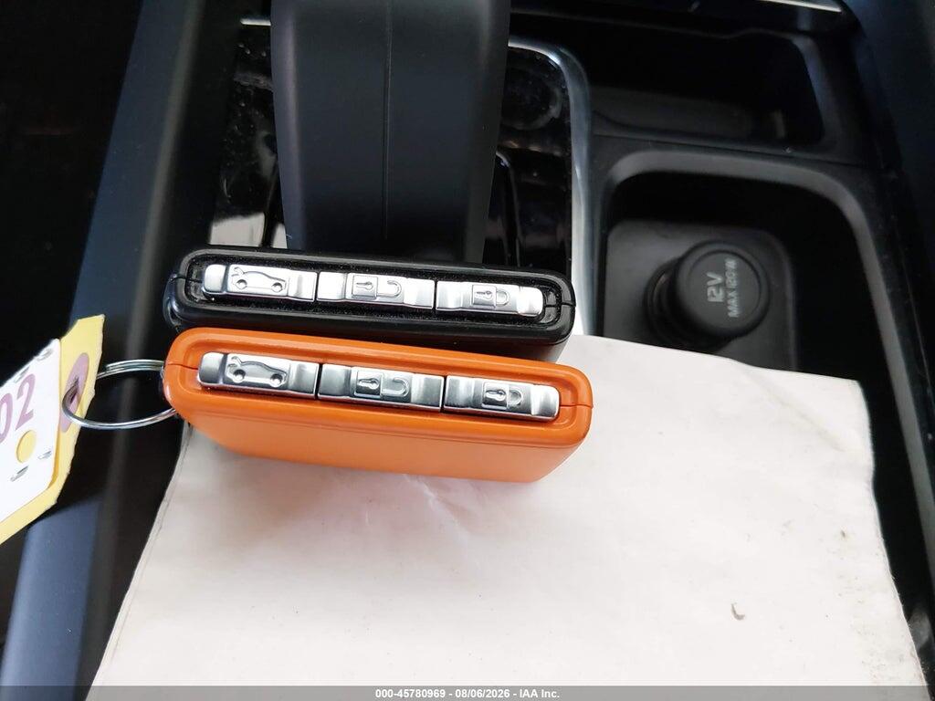 YV4M12RJXS1029523 2025 VOLVO XC60 photo no. 11
