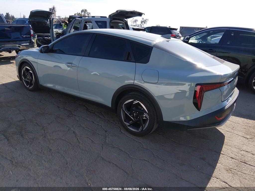 3KPFU4DE2SE125068 2025 KIA K4 photo no. 3
