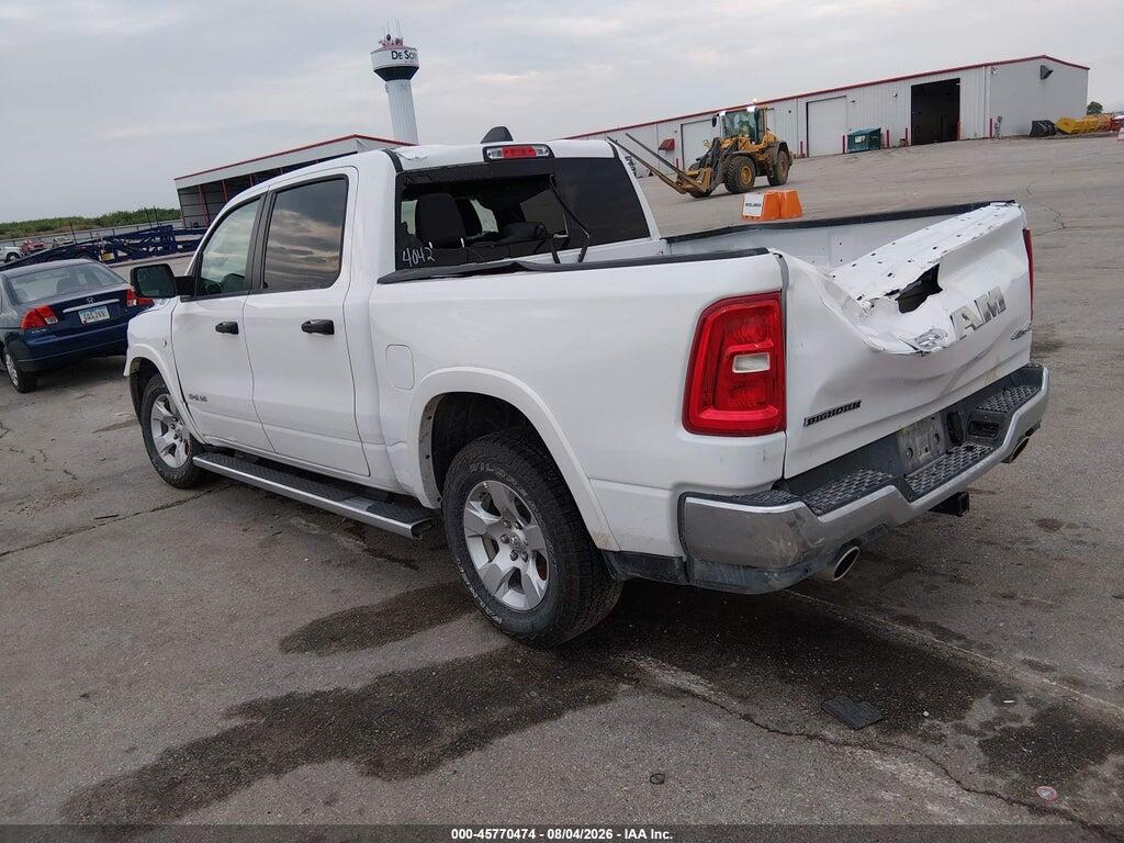1C6SRFFT9TN304042 2026 RAM 1500 photo no. 3