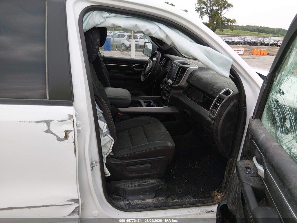 1C6SRFFT9TN304042 2026 RAM 1500 photo no. 5