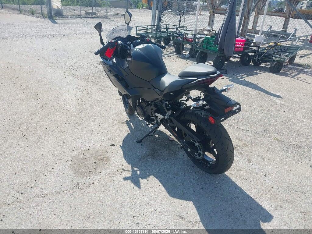 ML5EXGG17TDAA6876 2026 KAWASAKI EX500 photo no. 3