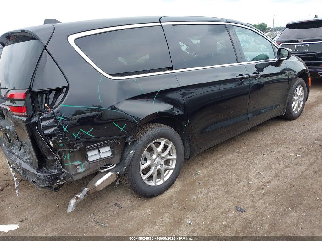 2C4RC1BG3TR231371 2026 CHRYSLER PACIFICA photo no. 4