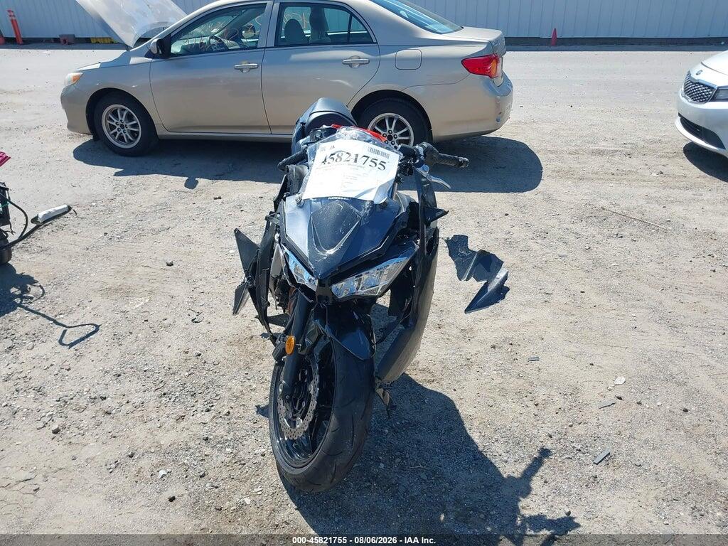 ML5EXER17TDAG8117 2026 KAWASAKI EX650 photo no. 5