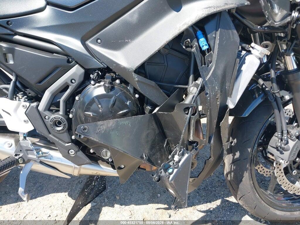 ML5EXER17TDAG8117 2026 KAWASAKI EX650 photo no. 8