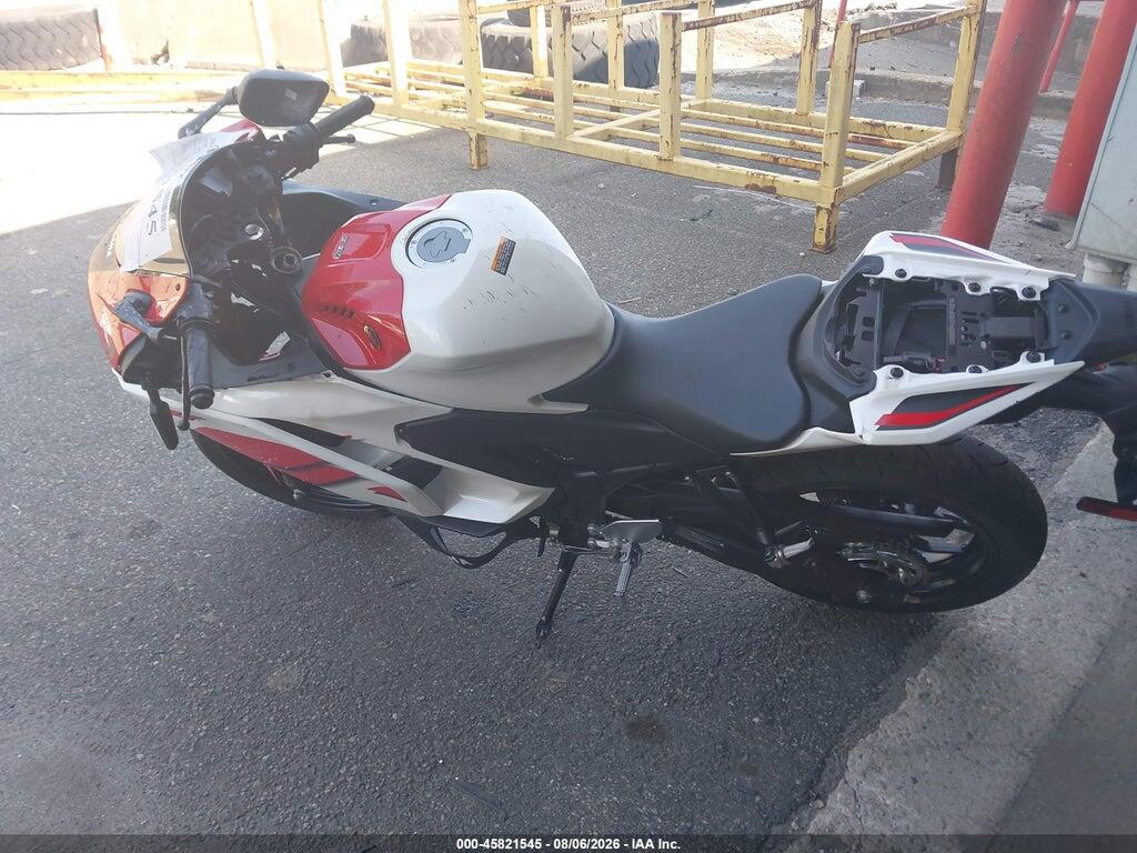 MH3RH25E9TK008544 2026 YAMAHA YFZ320 photo no. 9