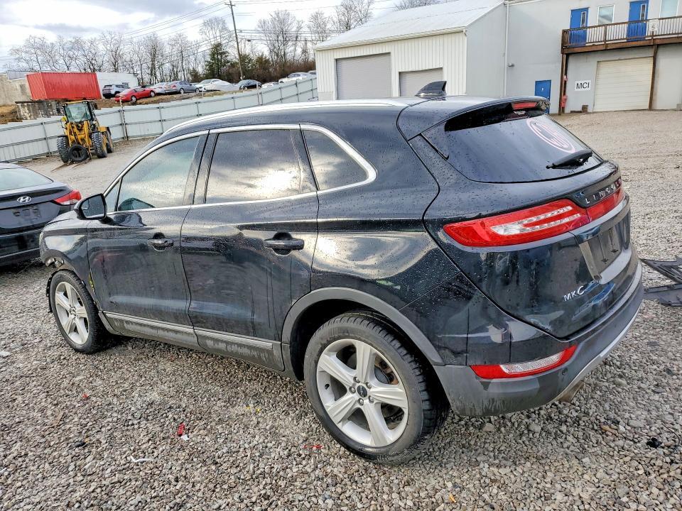 2016 LINCOLN MKC PREMIERE — Фото 2 из 14