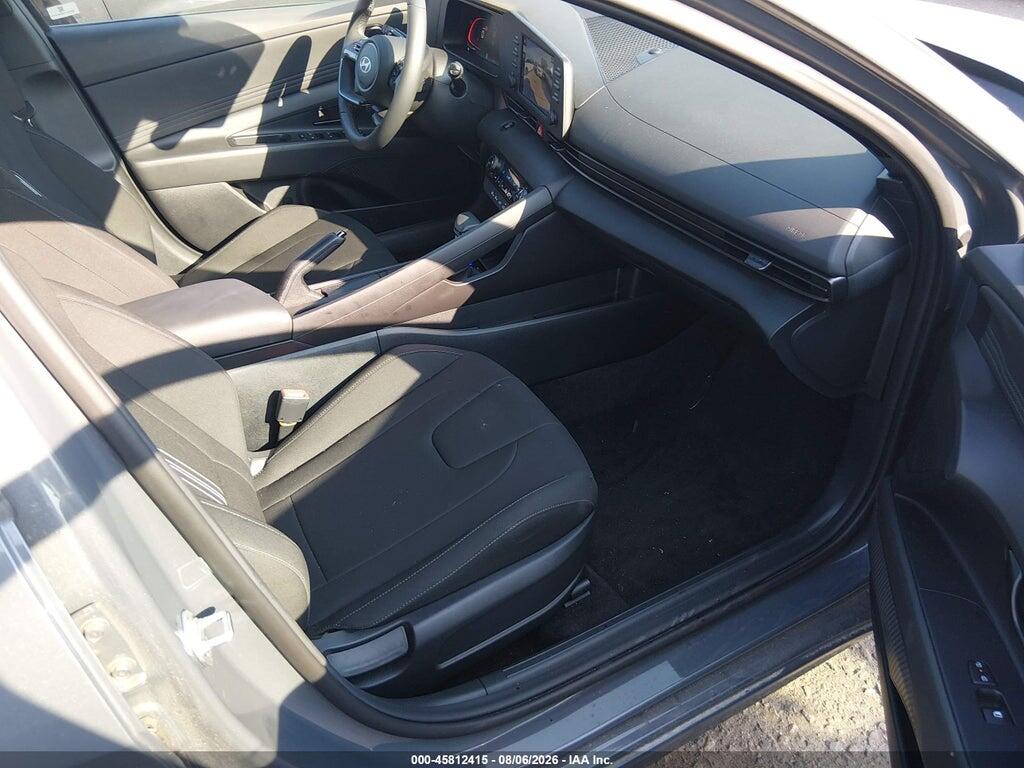 KMHLM4DG9TU218608 2026 HYUNDAI ELANTRA photo no. 5