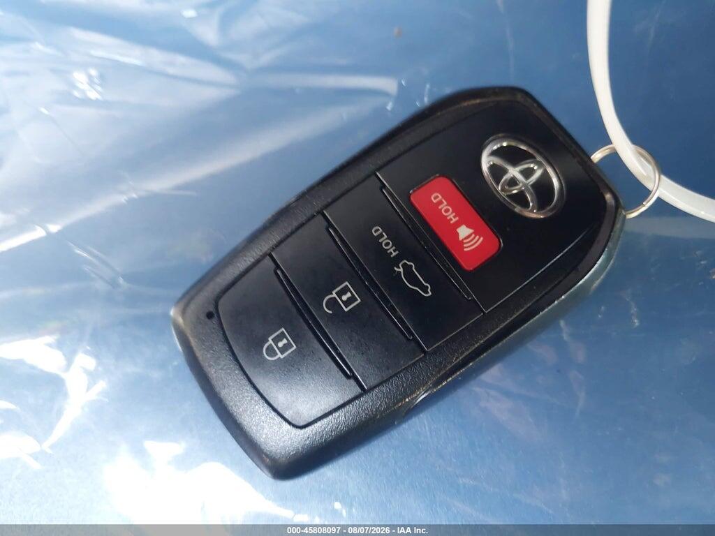 JTDBCMFE1T3116398 2026 TOYOTA COROLLA HYBRID photo no. 11