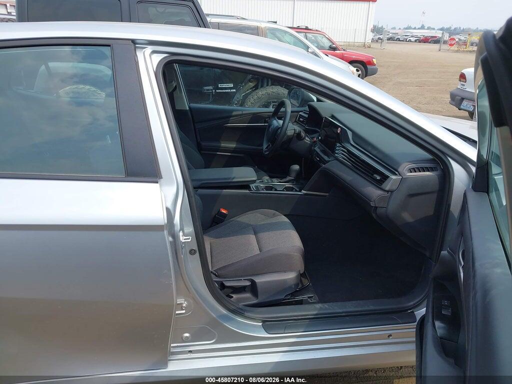 4T1DAACK9TU724103 2026 TOYOTA CAMRY photo no. 5
