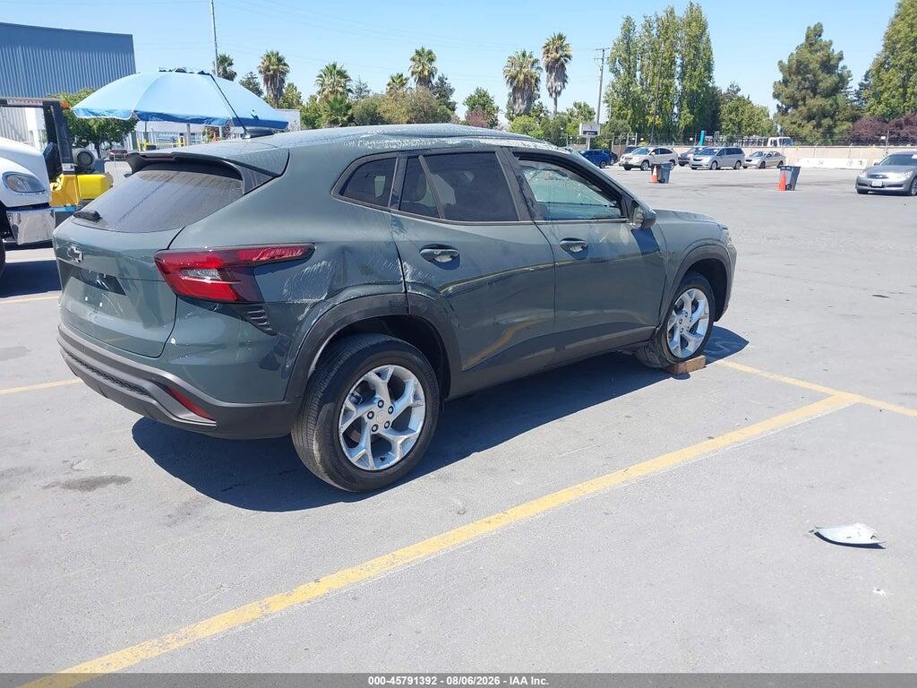 KL77LFEP2TC052759 2026 CHEVROLET TRAX photo no. 4