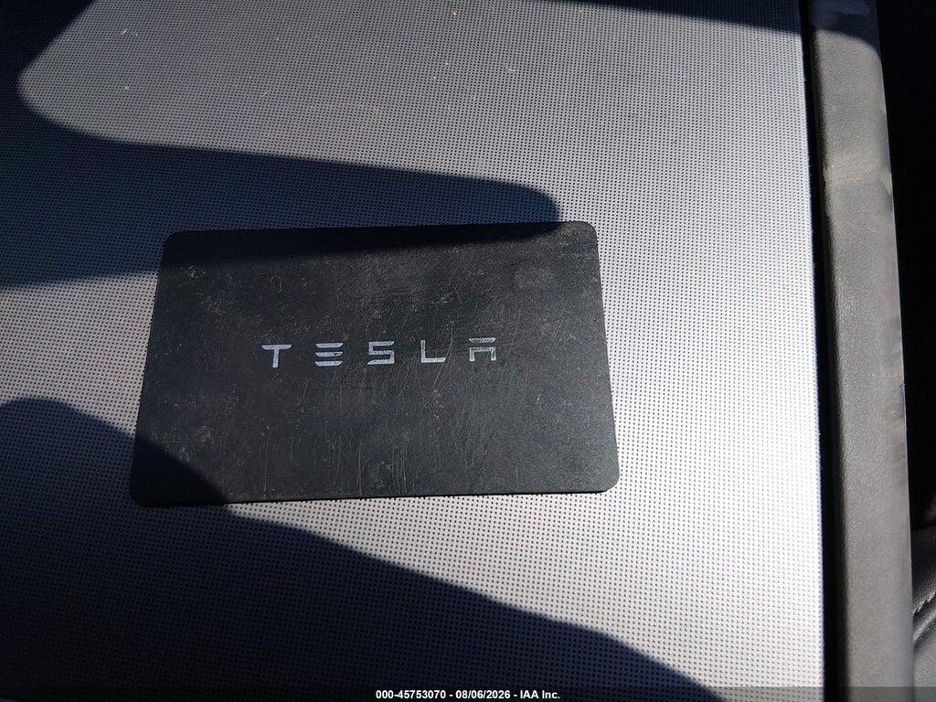 7SAYGDEE3TF520275 2026 TESLA MODEL Y photo no. 11
