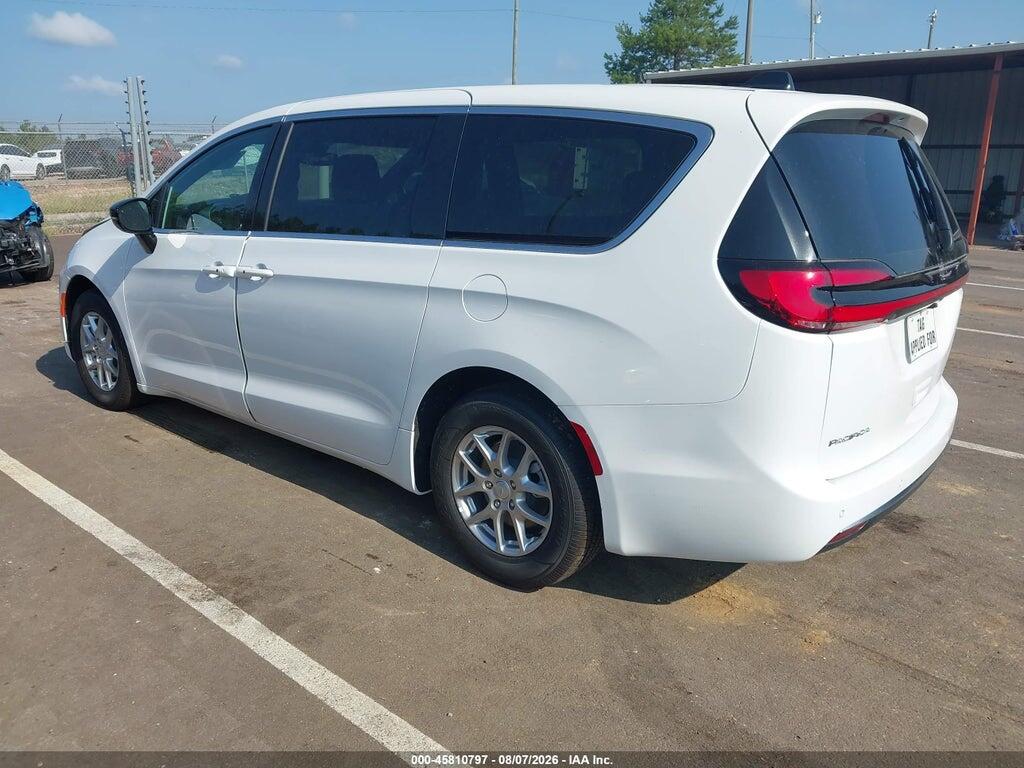 2C4RC1BG4VR572488 2027 CHRYSLER PACIFICA photo no. 3