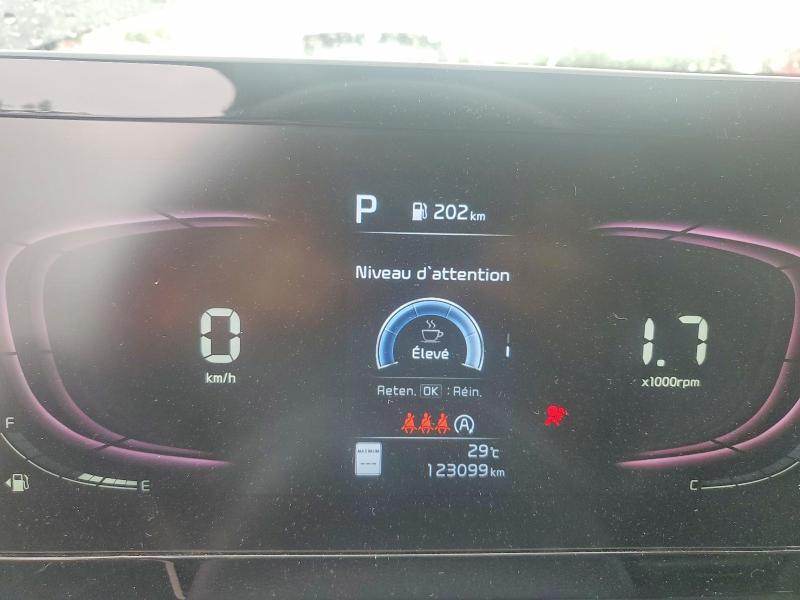 2023 KIA SPORTAGE LX — Фото 9 из 12