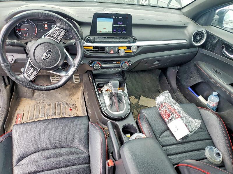 2021 KIA FORTE GT — Фото 8 из 13