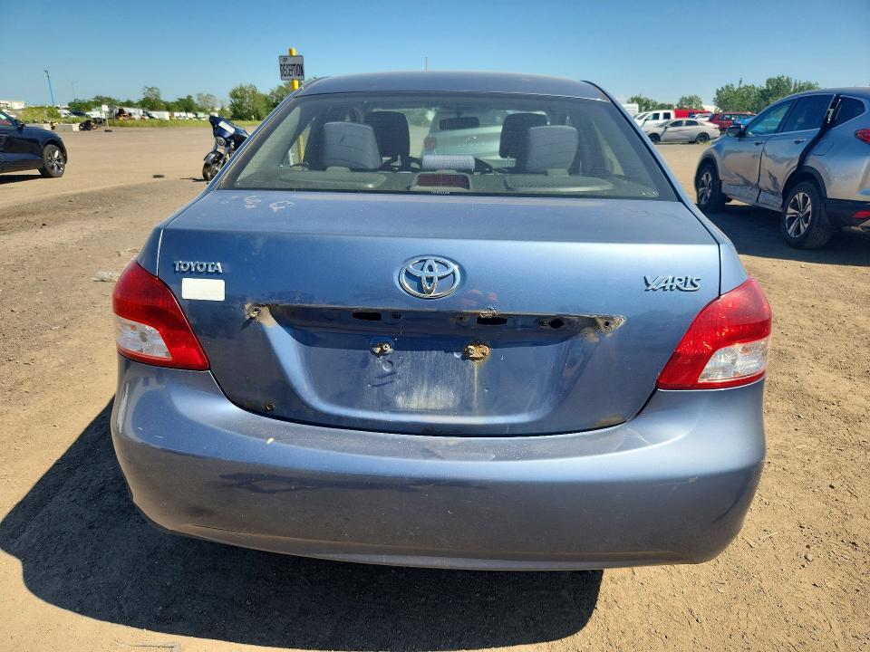 2011 TOYOTA YARIS BASE — Фото 6 из 12