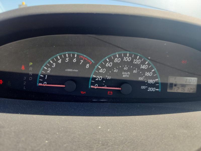 2011 TOYOTA YARIS BASE — Фото 9 из 12