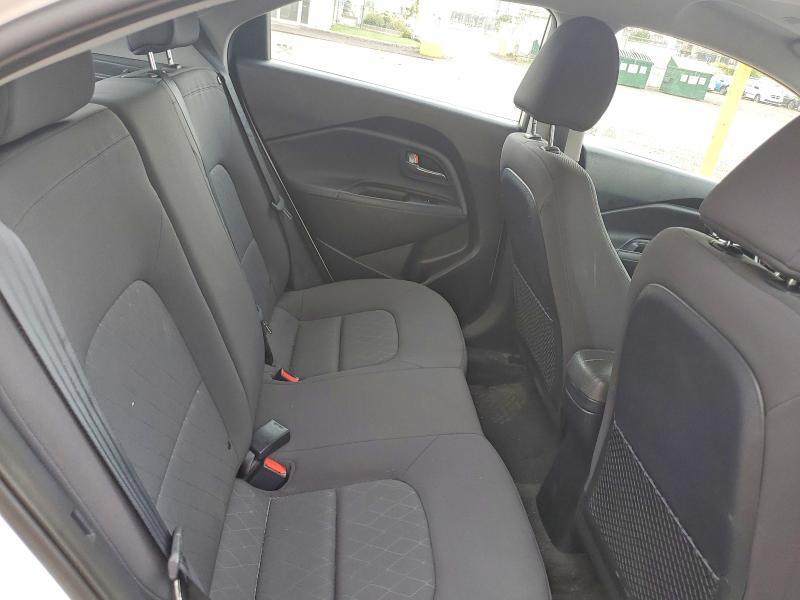 2017 KIA RIO 5-DOOR EX — Фото 10 из 12