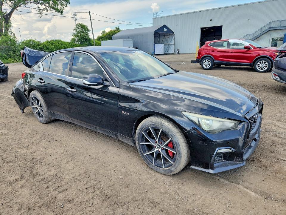 2017 INFINITI Q50 RED SPORT 400 — Фото 4 из 12