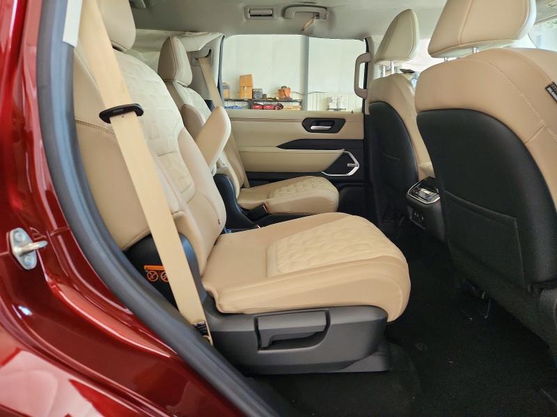 2025 NISSAN ARMADA PLATINUM RESERVE — Фото 11 из 13