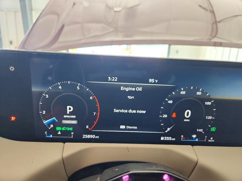 2025 NISSAN ARMADA PLATINUM RESERVE — Фото 9 из 13