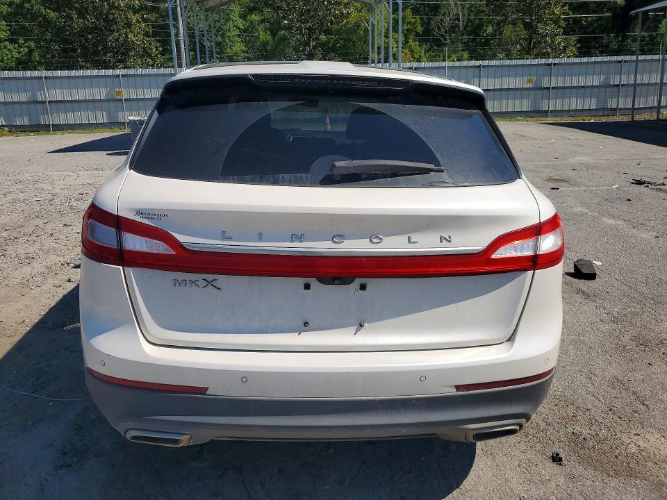 2016 LINCOLN MKX RESERVE — Фото 6 из 12