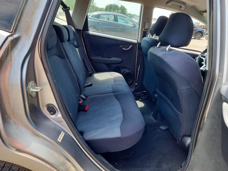 2010 HONDA FIT SPORT — Фото 11 из 13