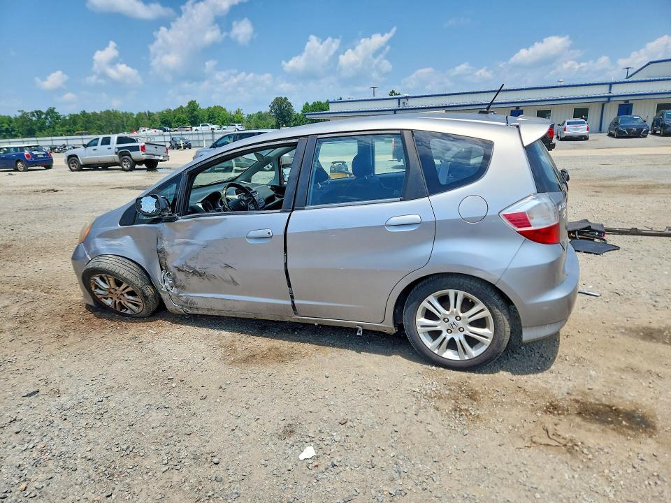 2010 HONDA FIT SPORT — Фото 2 из 13