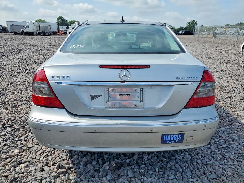 2008 MERCEDES-BENZ E 320 CDI — Фото 6 из 11