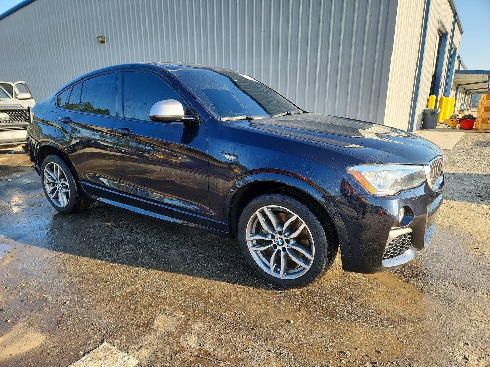 2018 BMW X4 XDRIVEM40I — Фото 4 из 14