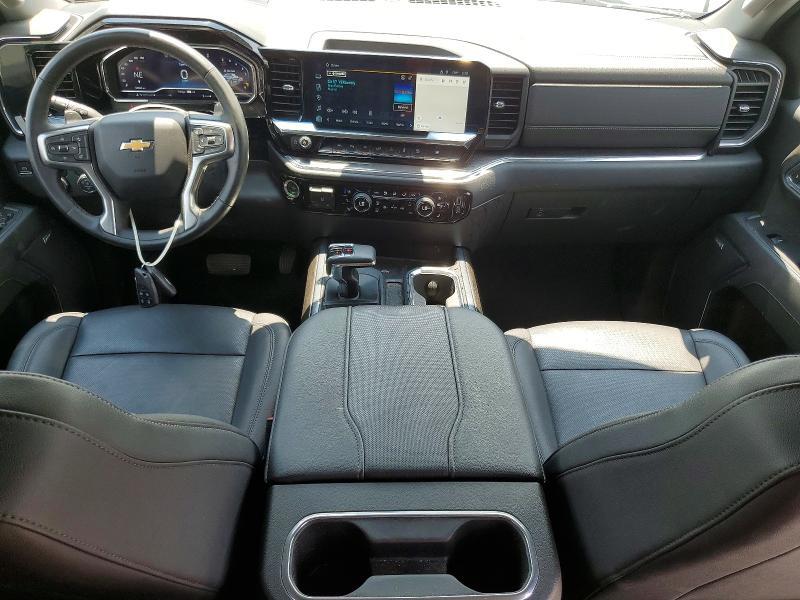 2023 CHEVROLET SILVERADO K1500 LTZ — Фото 8 из 12