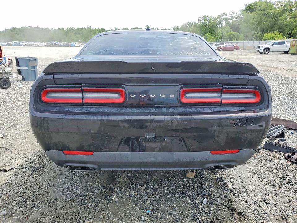2018 DODGE CHALLENGER R/T — Фото 6 из 13